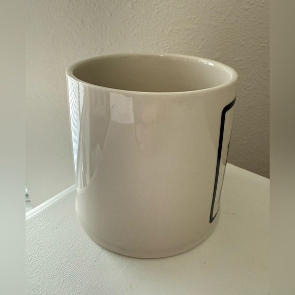 Anthropologie | Cat Letter “C” Mug | Florence Balducci Coffee Tea | Collectible - Picture 5 of 9